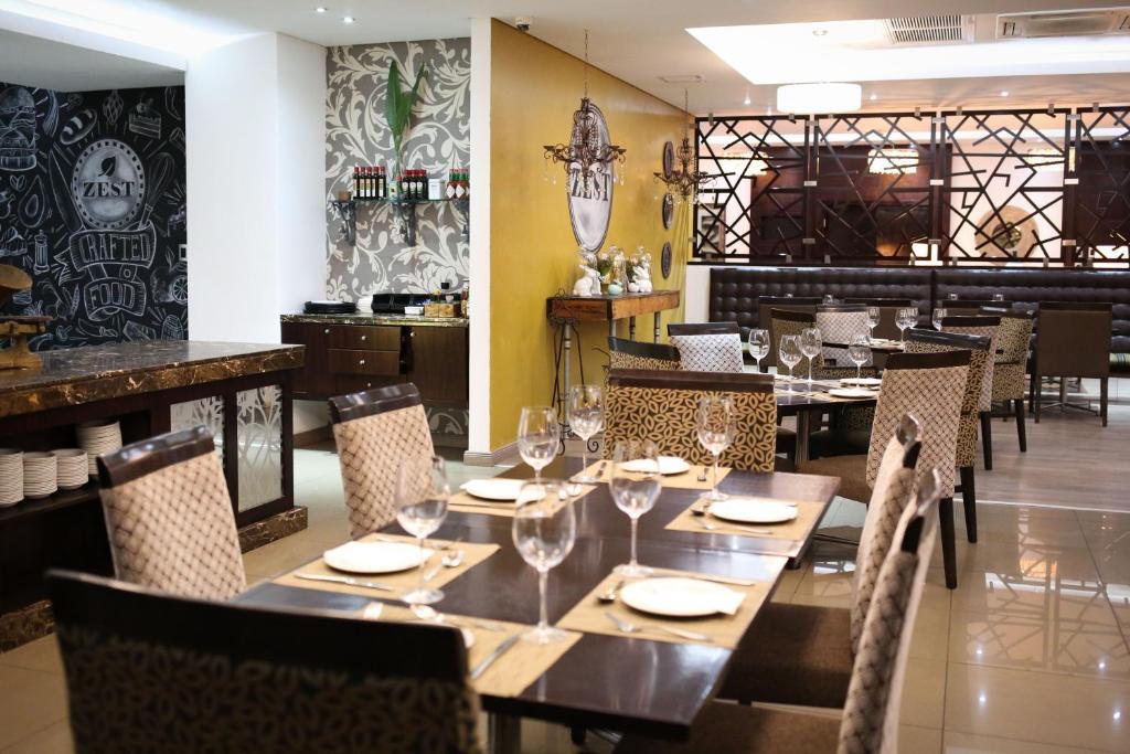 Protea Hotel By Marriott Upington Exterior foto