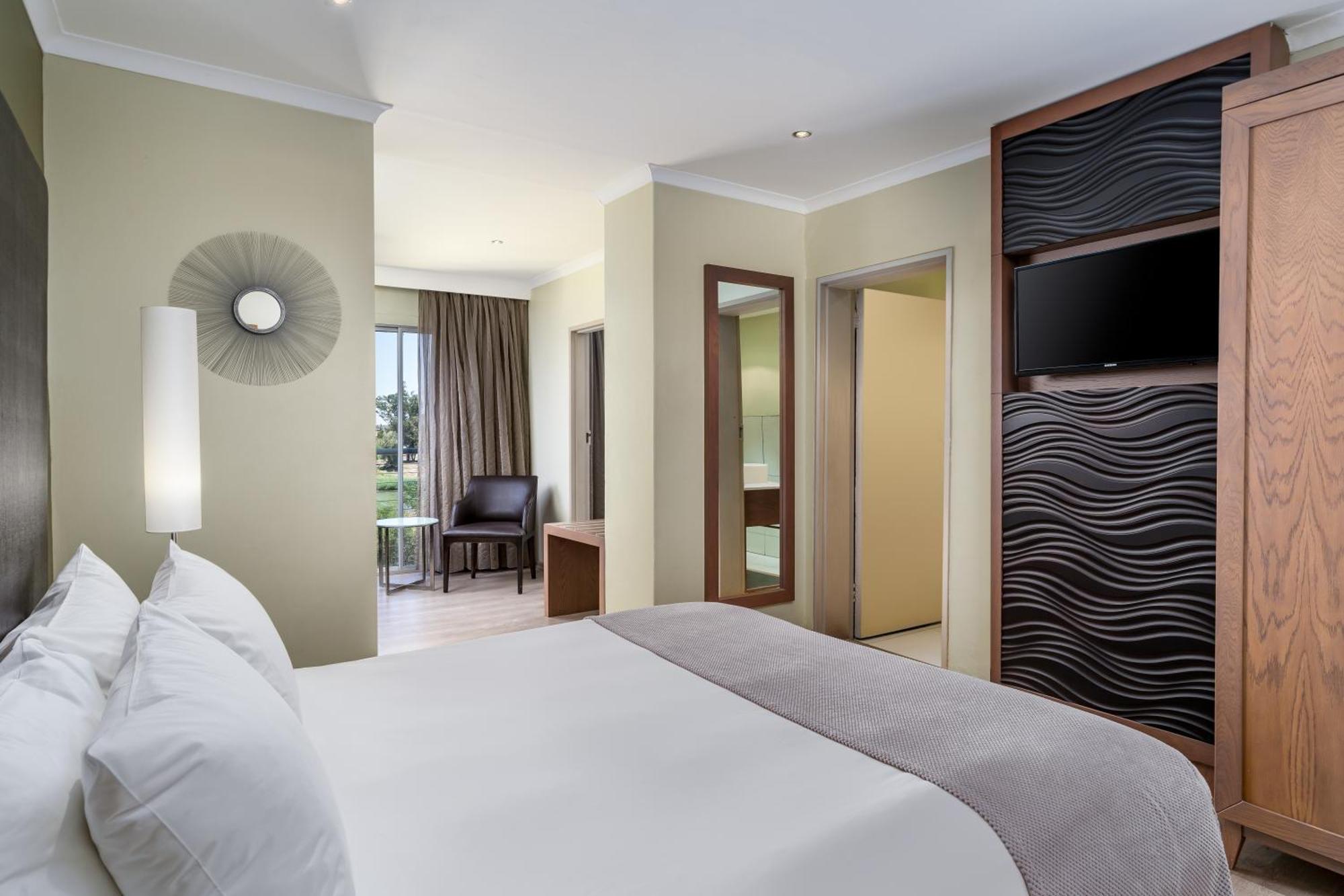 Protea Hotel By Marriott Upington Exterior foto