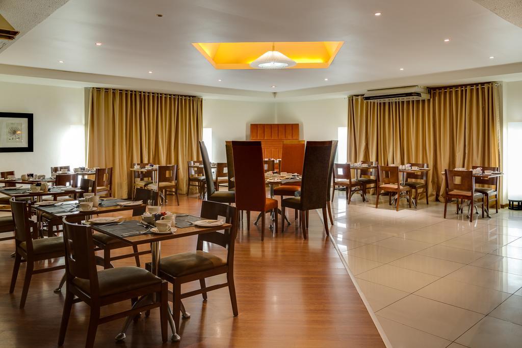 Protea Hotel By Marriott Upington Exterior foto