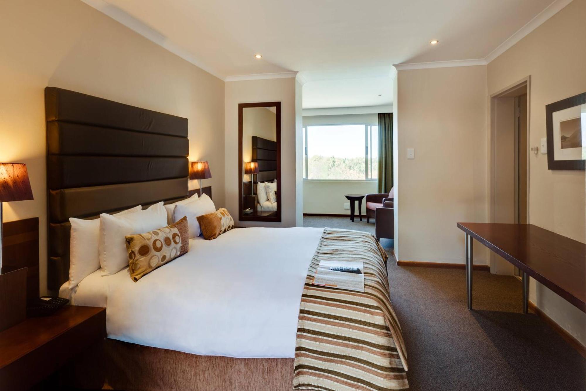 Protea Hotel By Marriott Upington Exterior foto